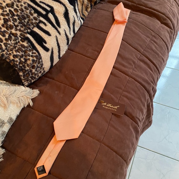 Neck ties - Picture 8 of 9